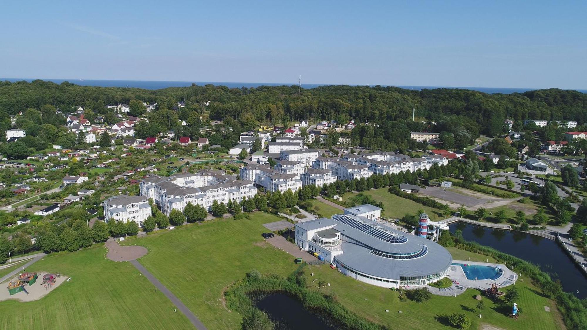 Haus Baltic 12 Mit Balkon - Zentrale Lage Im Ostseebad Sellin Esterno foto