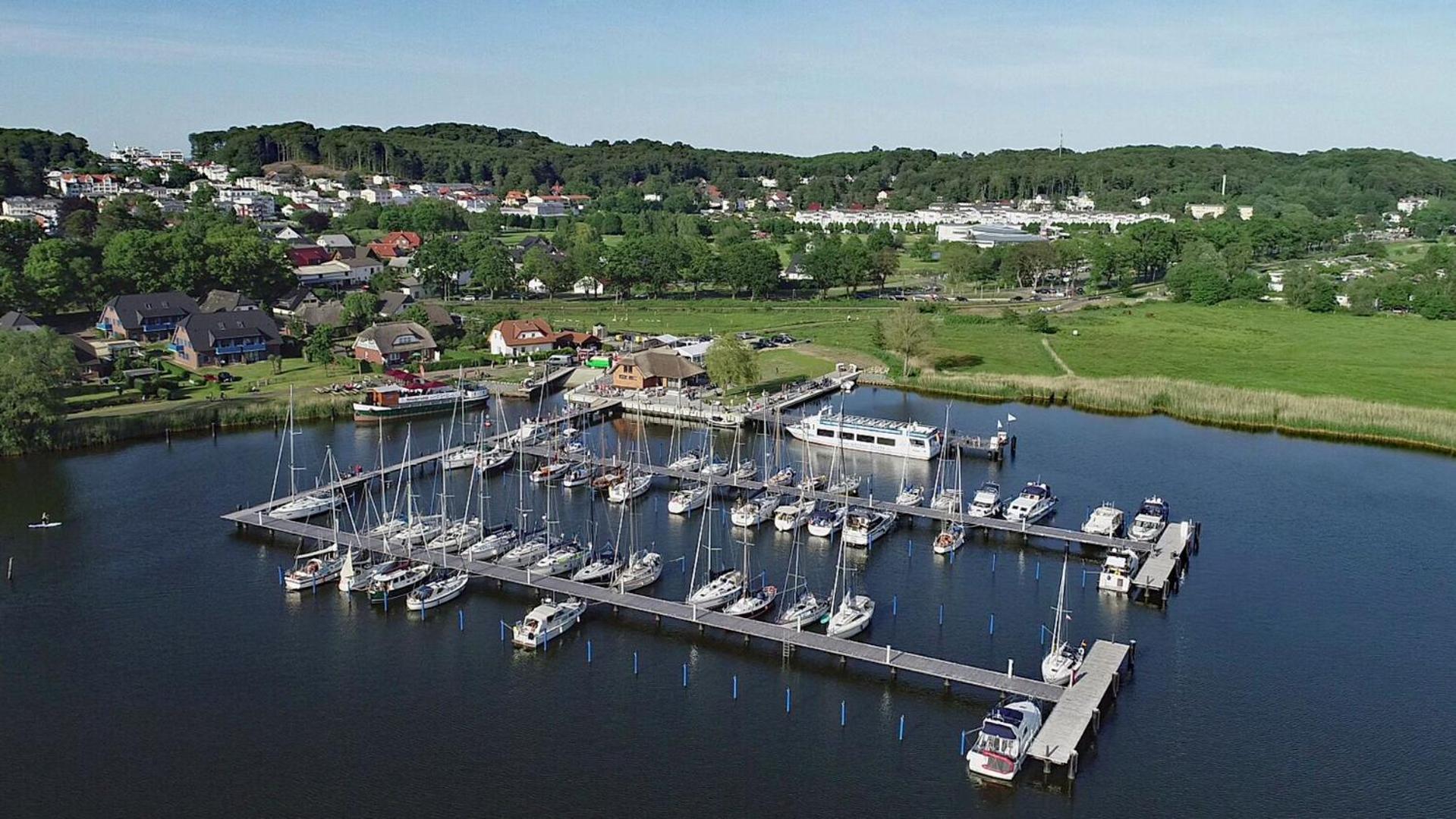 Haus Baltic 12 Mit Balkon - Zentrale Lage Im Ostseebad Sellin Esterno foto