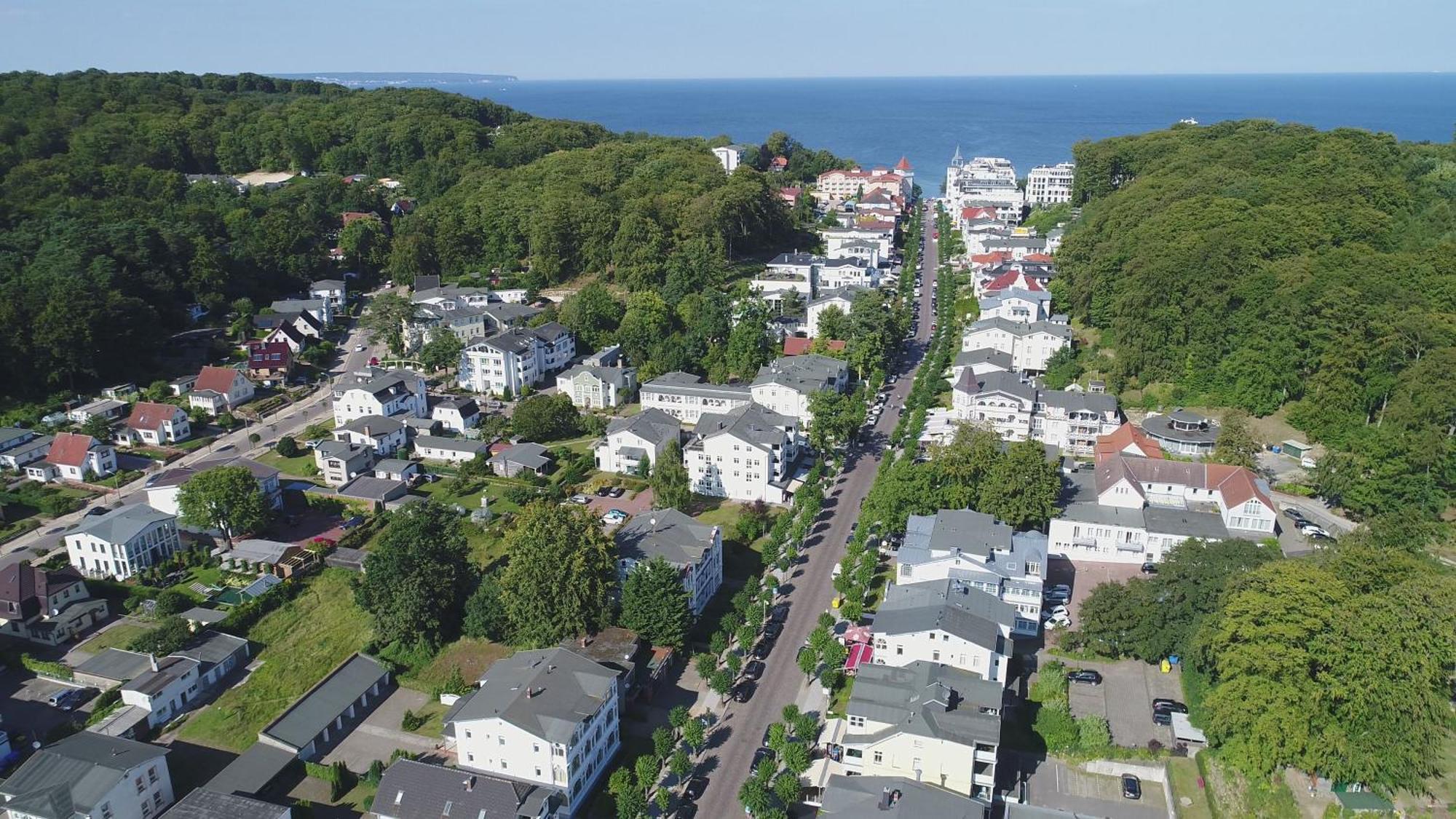 Haus Baltic 12 Mit Balkon - Zentrale Lage Im Ostseebad Sellin Esterno foto