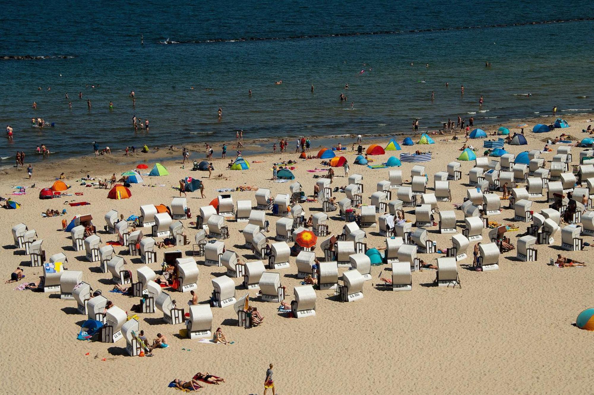 Haus Baltic 12 Mit Balkon - Zentrale Lage Im Ostseebad Sellin Esterno foto